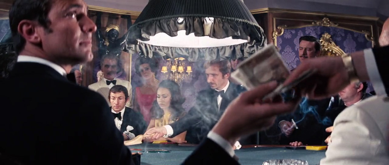 Illustration for article titled On Her Majesty’s Secret Service: The James Bond Christmas Special!